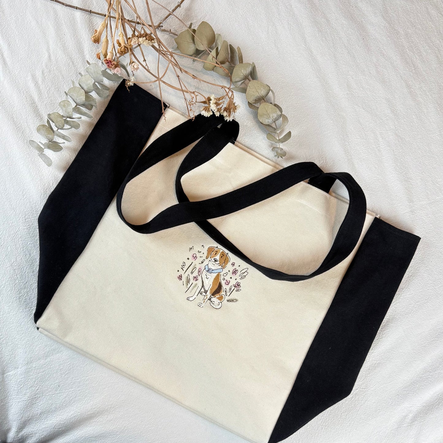 Kit Bordado Premium: Sudadera + Tote bag + Cuadro Enmarcado + Gorra + Cosmetiquera