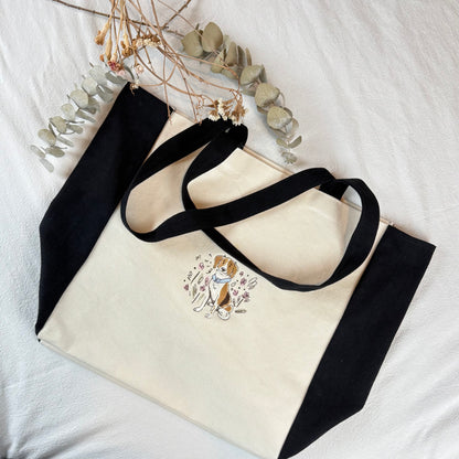 Kit Bordado Premium: Sudadera + Tote bag + Cuadro Enmarcado + Gorra + Cosmetiquera
