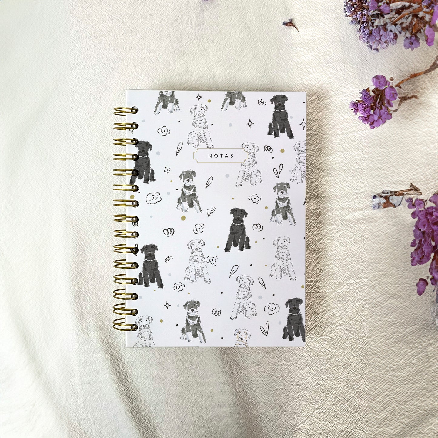Libreta Schnauzer – Para Amantes de los Perritos con Estilo 🐶📖